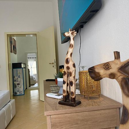 Nicole Apartments Rental Дуррес Экстерьер фото