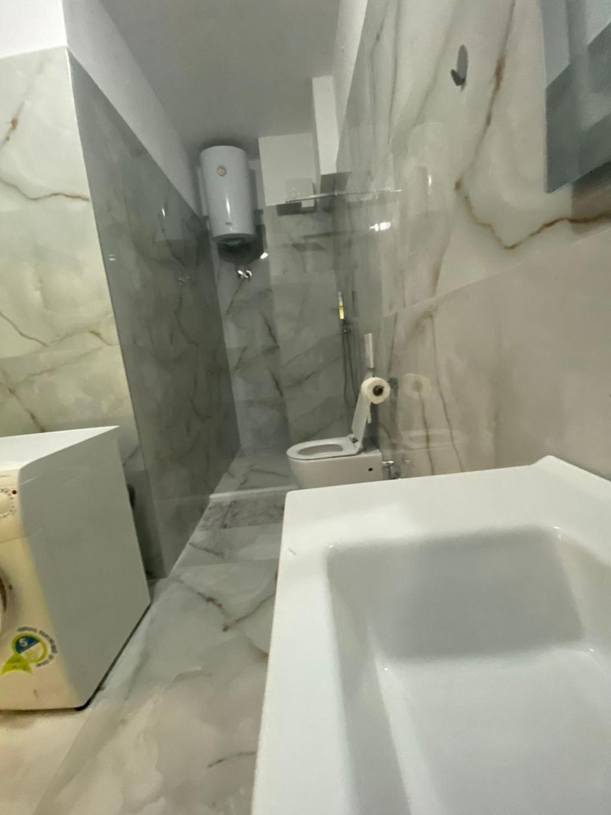 Nicole Apartments Rental Дуррес Экстерьер фото