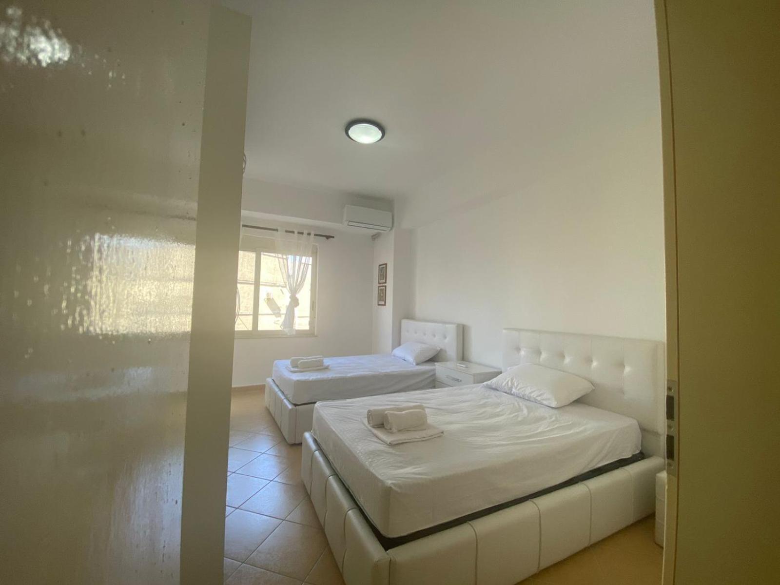 Nicole Apartments Rental Дуррес Экстерьер фото